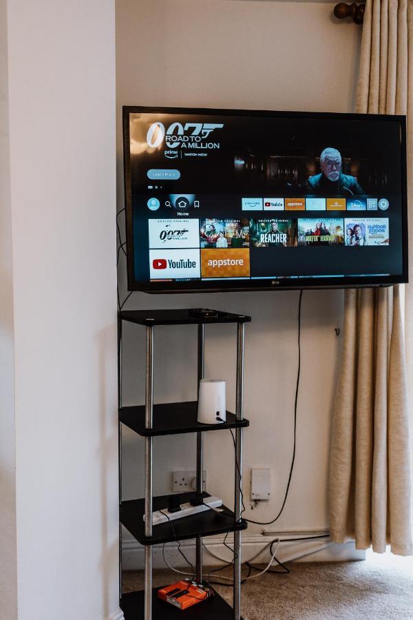Smithfield Square Nest Entire Apt ดับลิน ภายนอก รูปภาพ