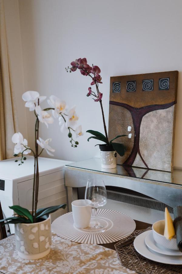 Smithfield Square Nest Entire Apt ดับลิน ภายนอก รูปภาพ