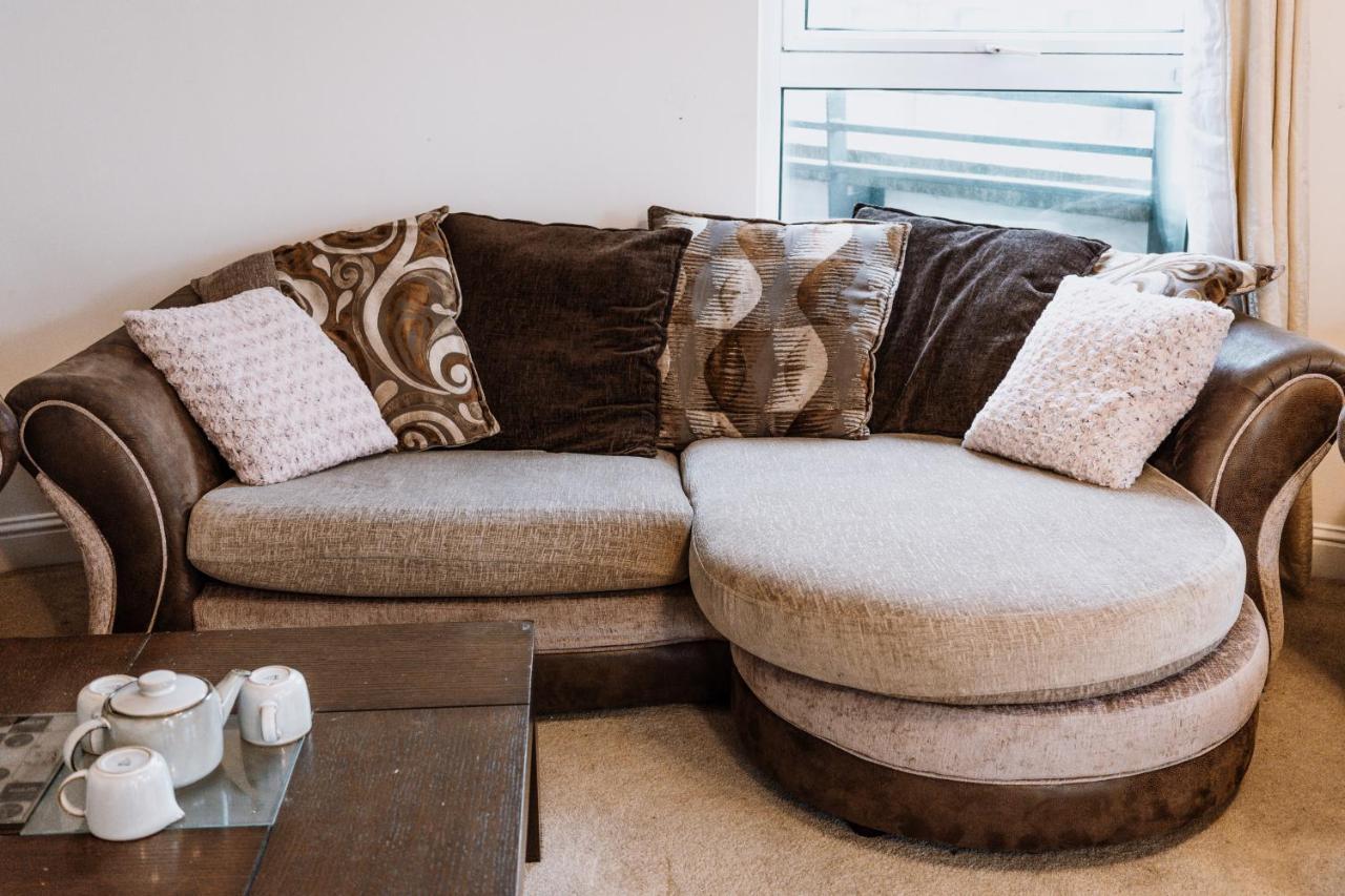 Smithfield Square Nest Entire Apt ดับลิน ภายนอก รูปภาพ